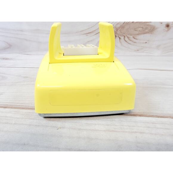 Vintage AT&T Touch Tone Traditional 100 Yellow Telephone Wall Phone - Picture 7 of 16